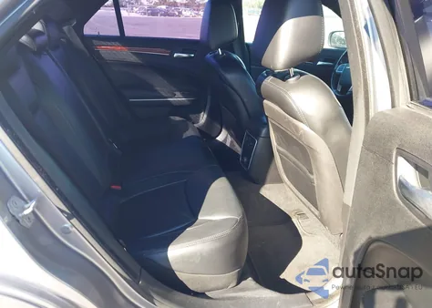 2013 Chrysler 300 Motown из США, поврежденный, VIN 2C3CCAAG1DH735789